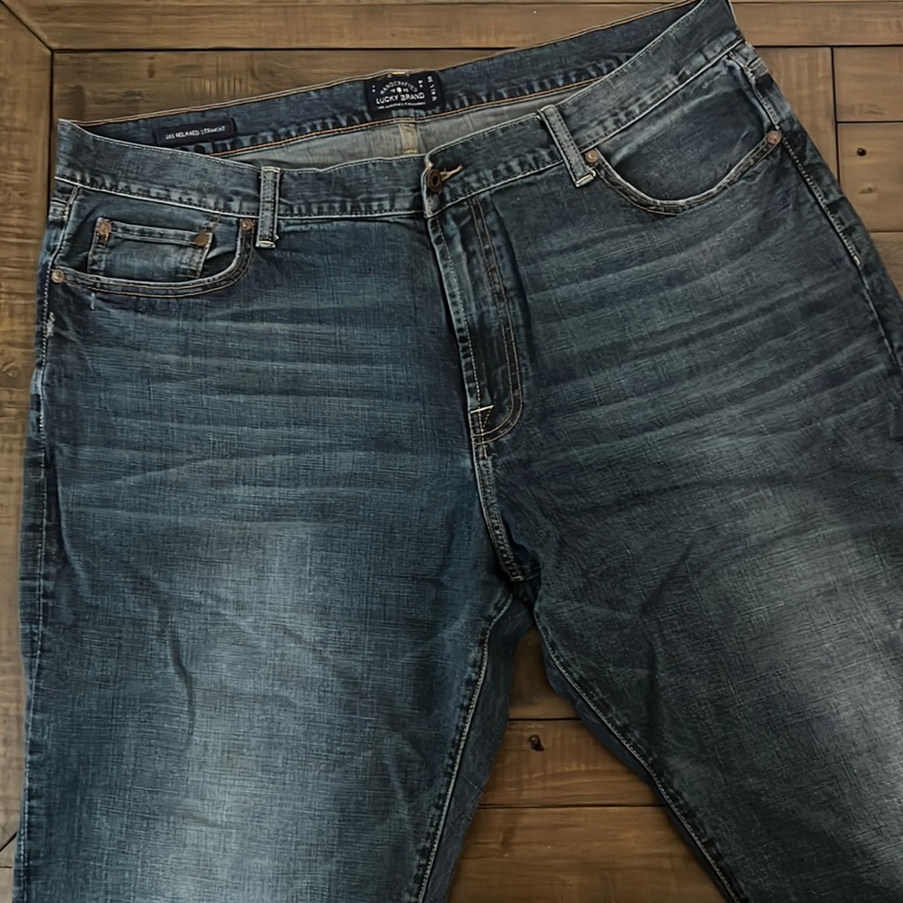 Men’s Lucky Brand Jeans 42Wx30L NWOT